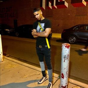 Meet your Posher, Taj